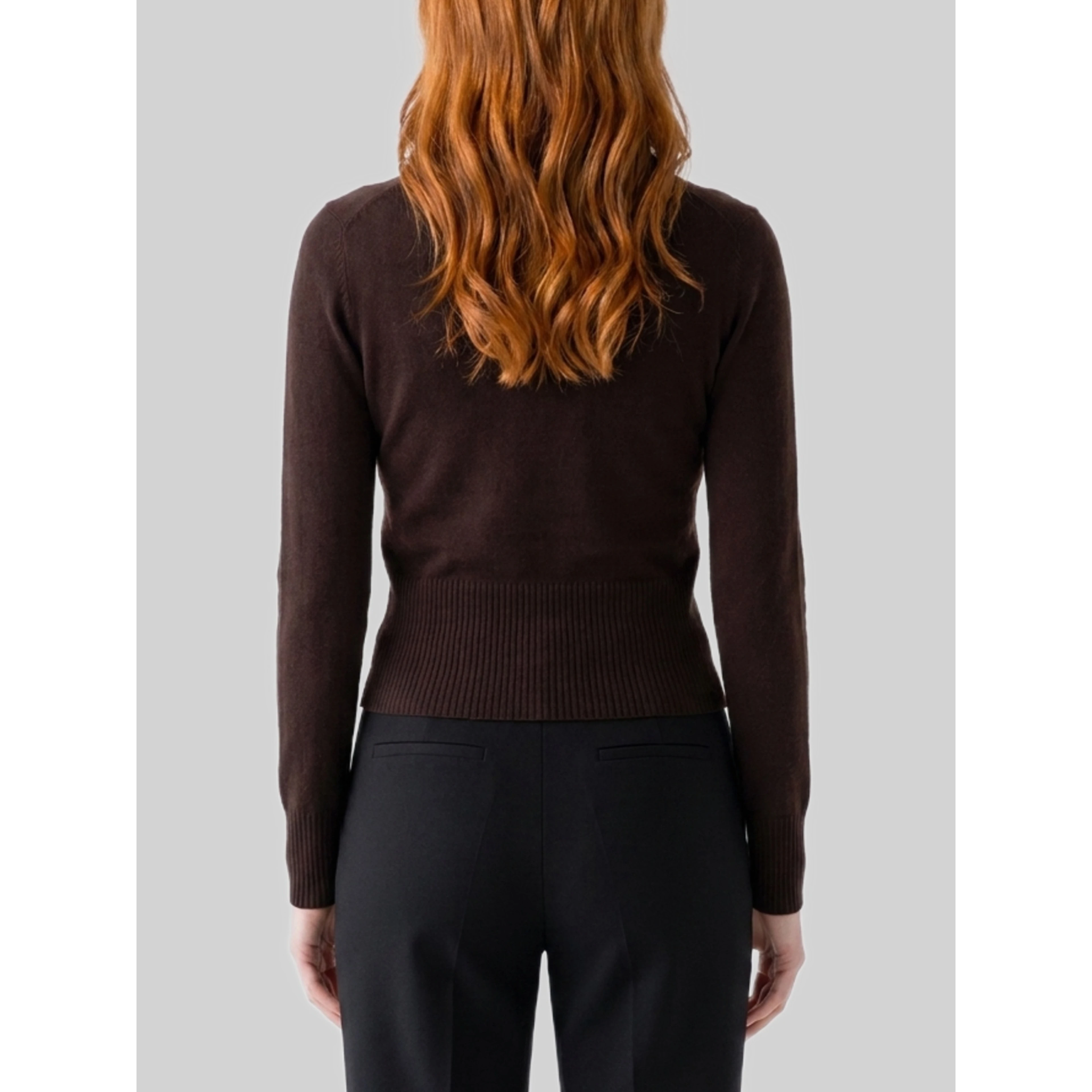 Dark brown crewneck Vetta top