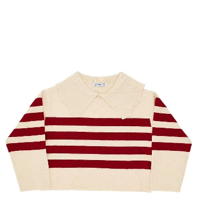 Knitted sweater with collar
