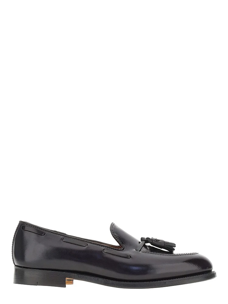 Leather loafers with tassels