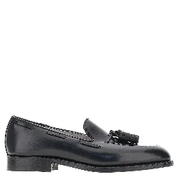 Leather loafers with tassels