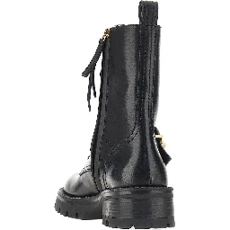 Leather boots with Medusa detail