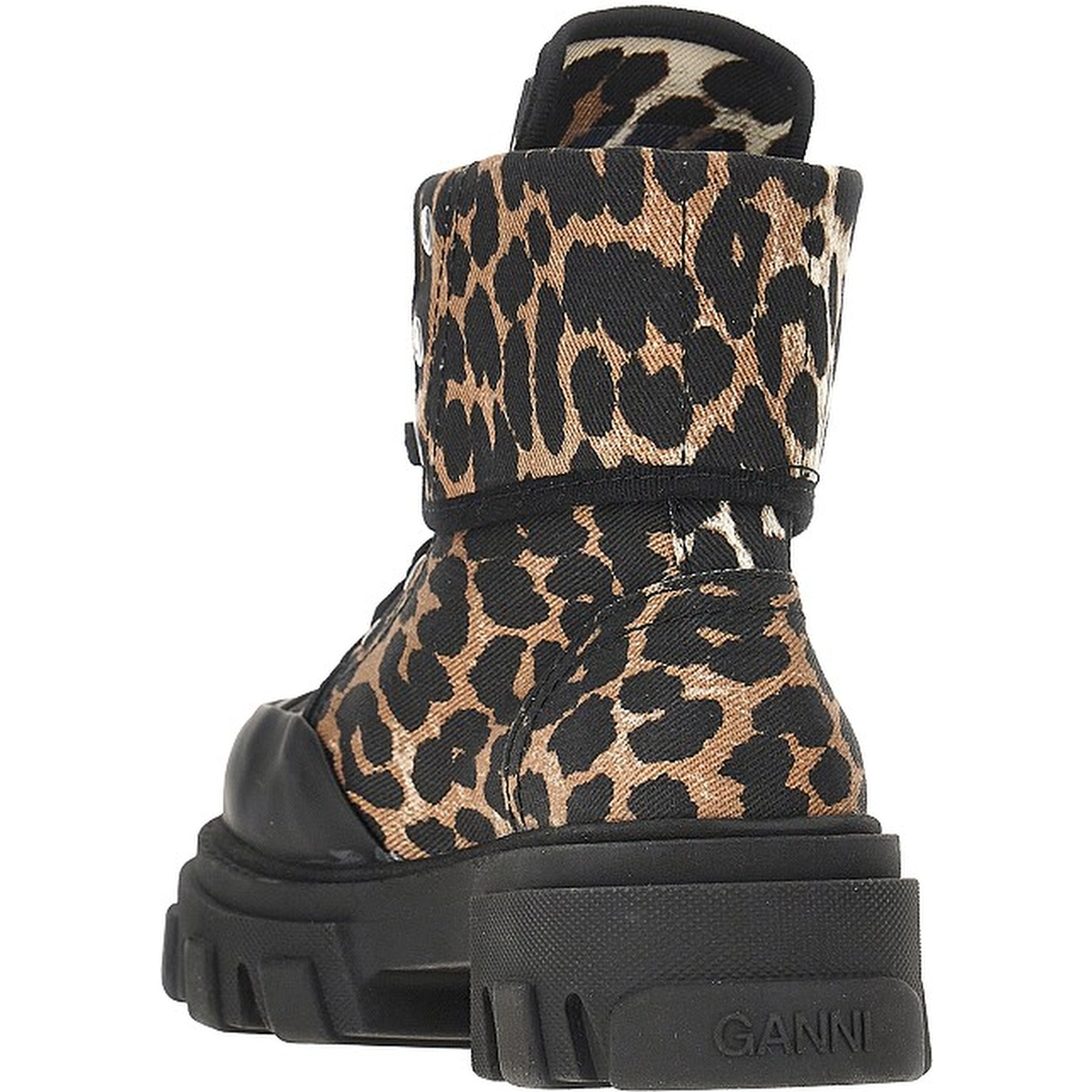 Leopard-printed denim boots