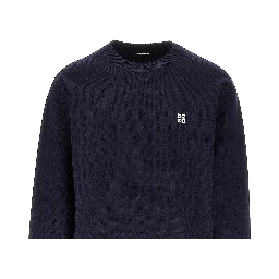 Knitted sweater with logo