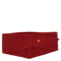 Knitted scarf with striped motif