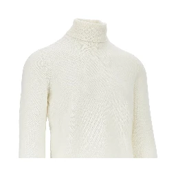 Merino wool knitted turtleneck