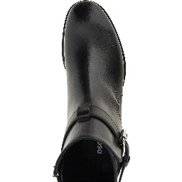 Leather boots with debossed logo