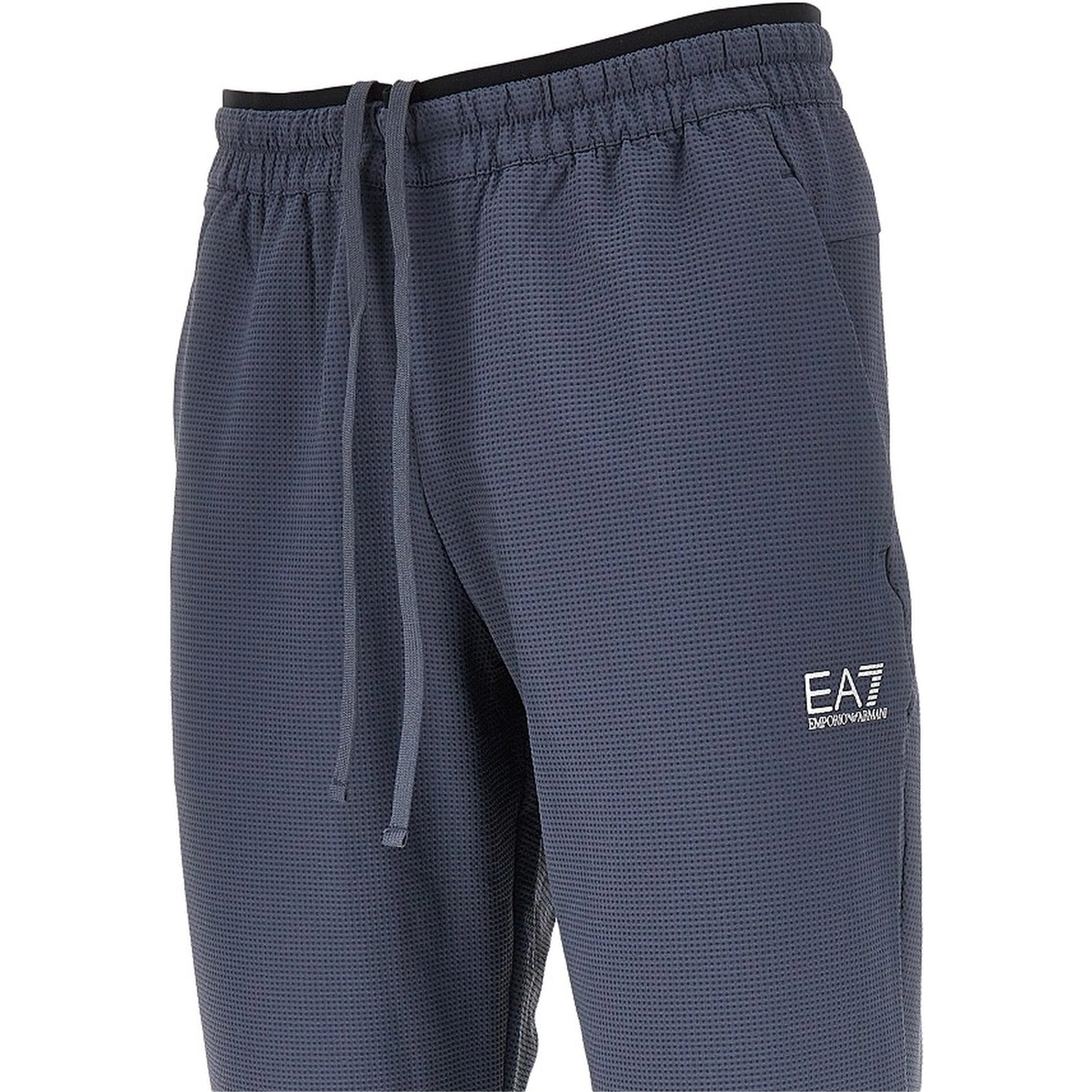 Embossed VENTUS7 pants