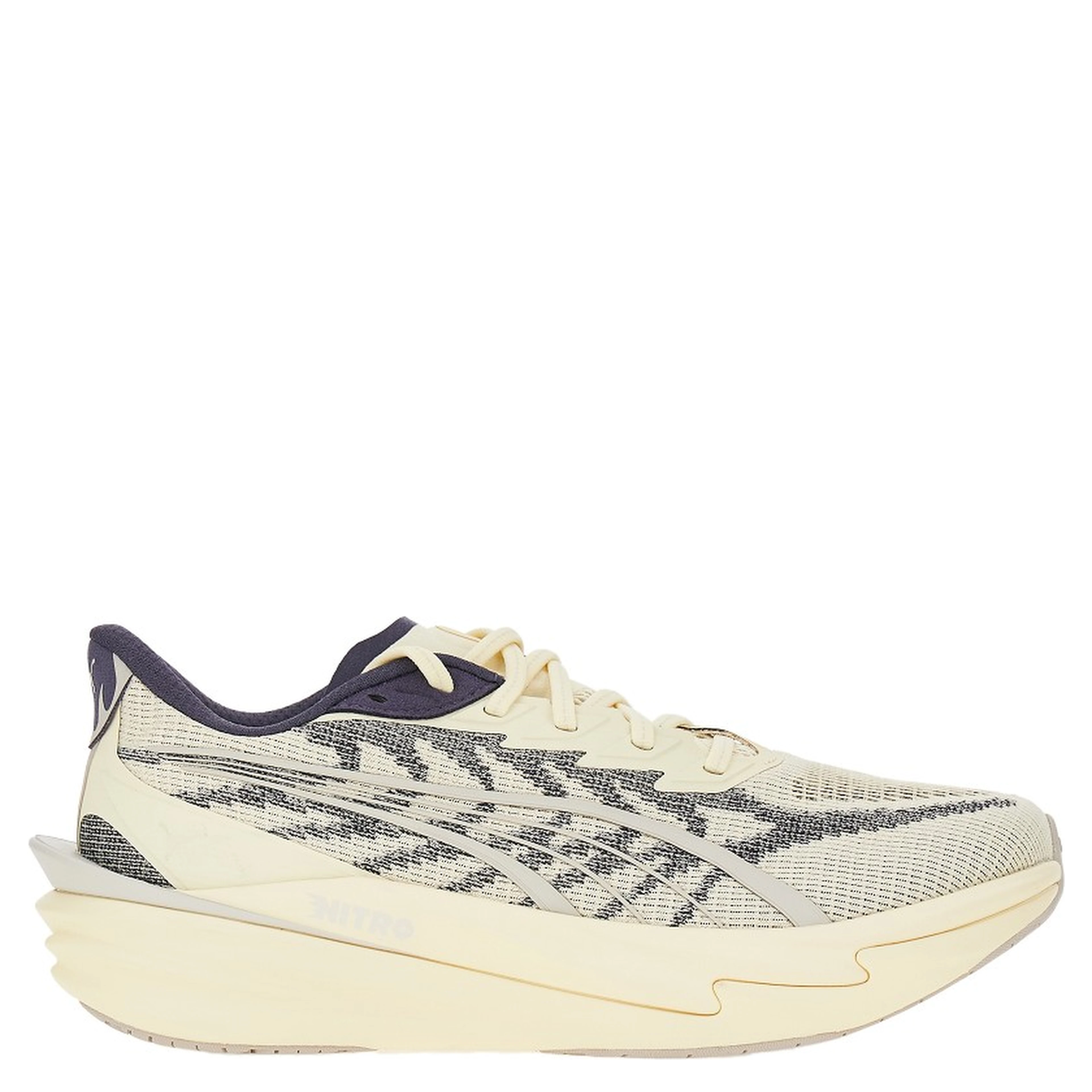'Deviate NITRO™ 4' sneakers