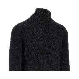 Merino wool knitted turtleneck