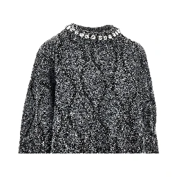 Knitted sweater with sequins
