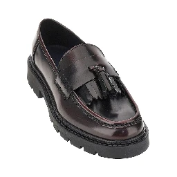 Leather loafers with tassels