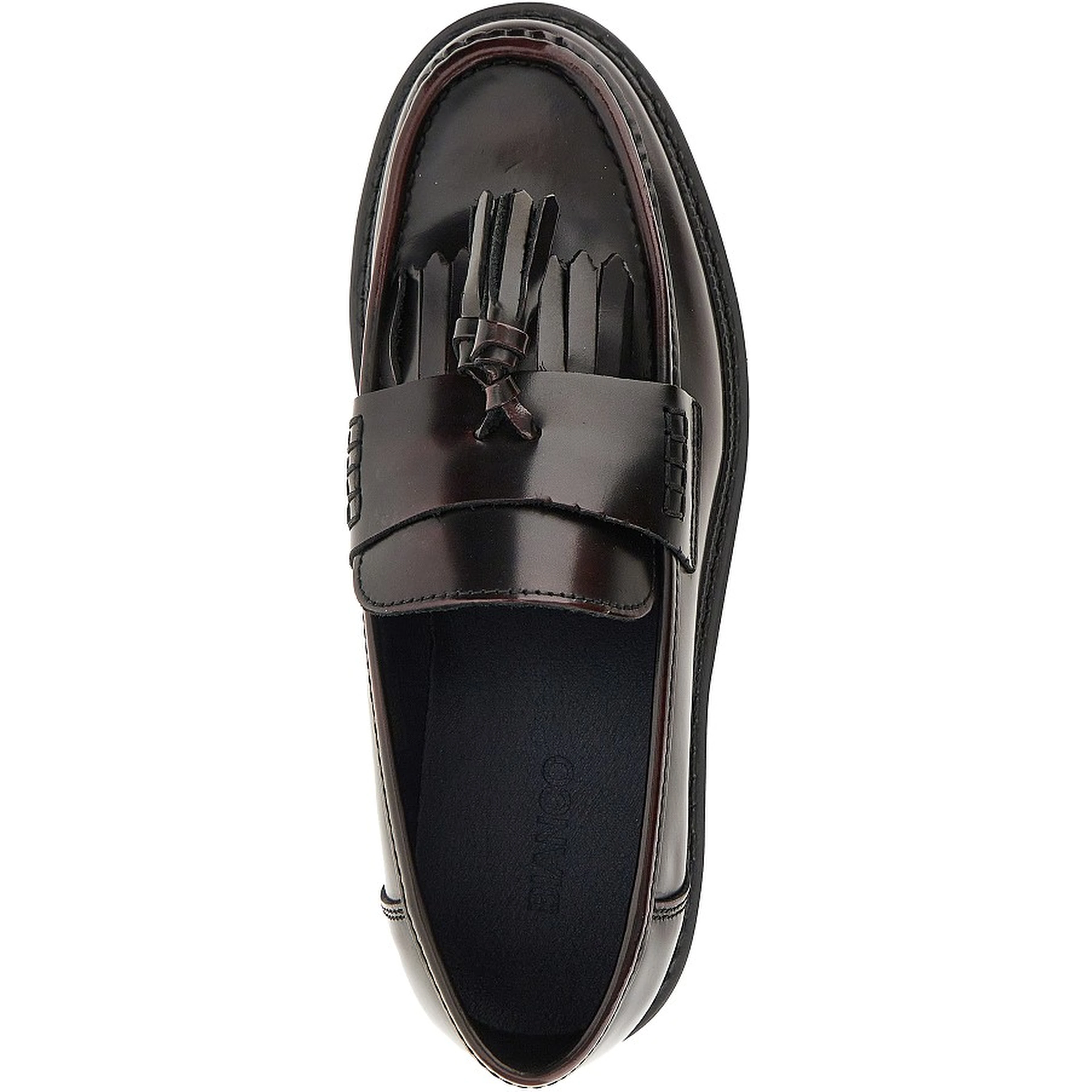 Leather loafers with tassels