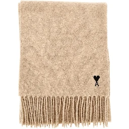 Ami de Coeur embroidery wool scarf