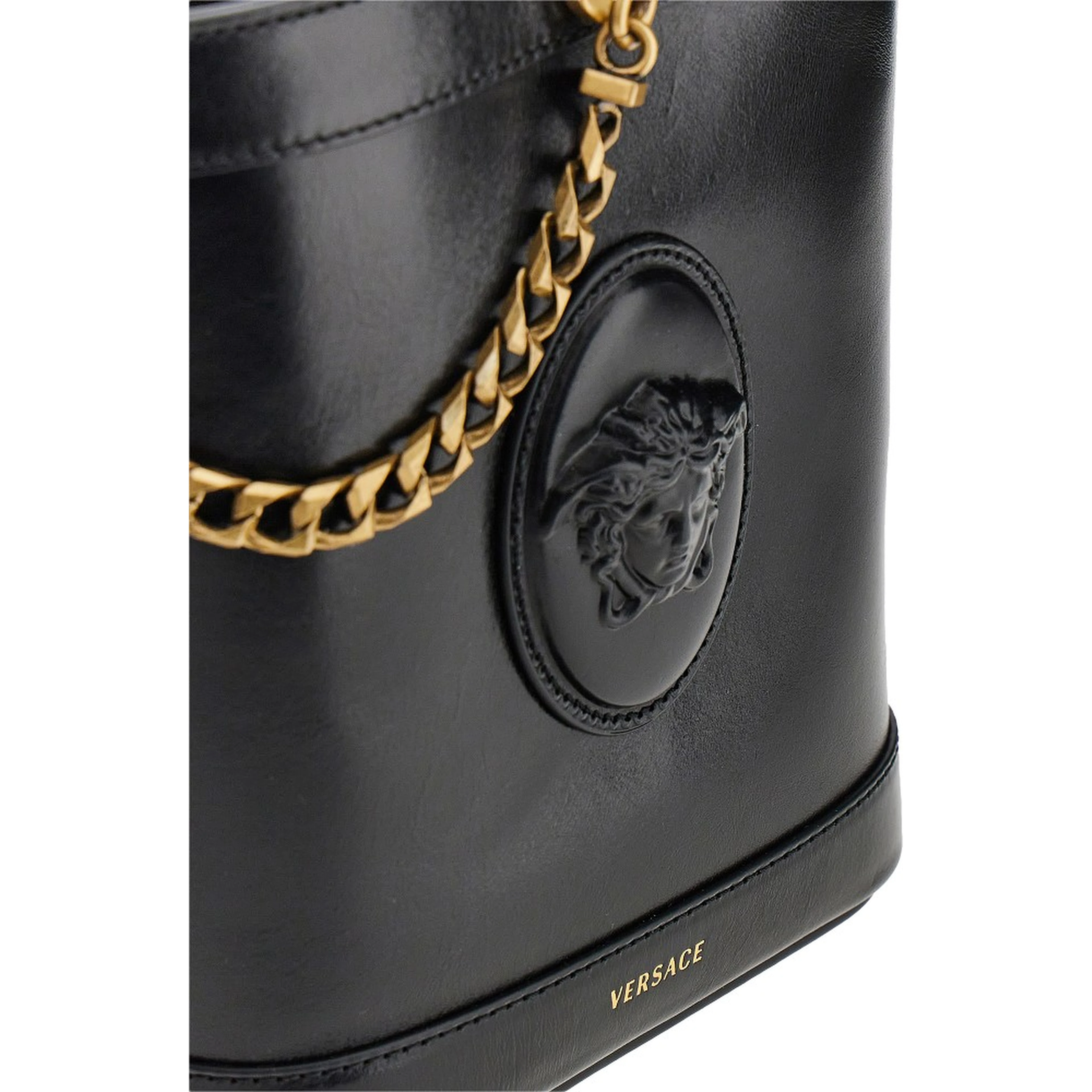Leather bucket bag with Medusa patch