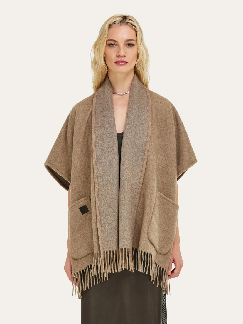 FERRAGAMO poncho