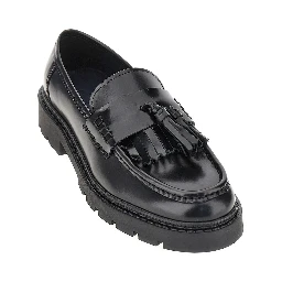 Leather loafers with tassels