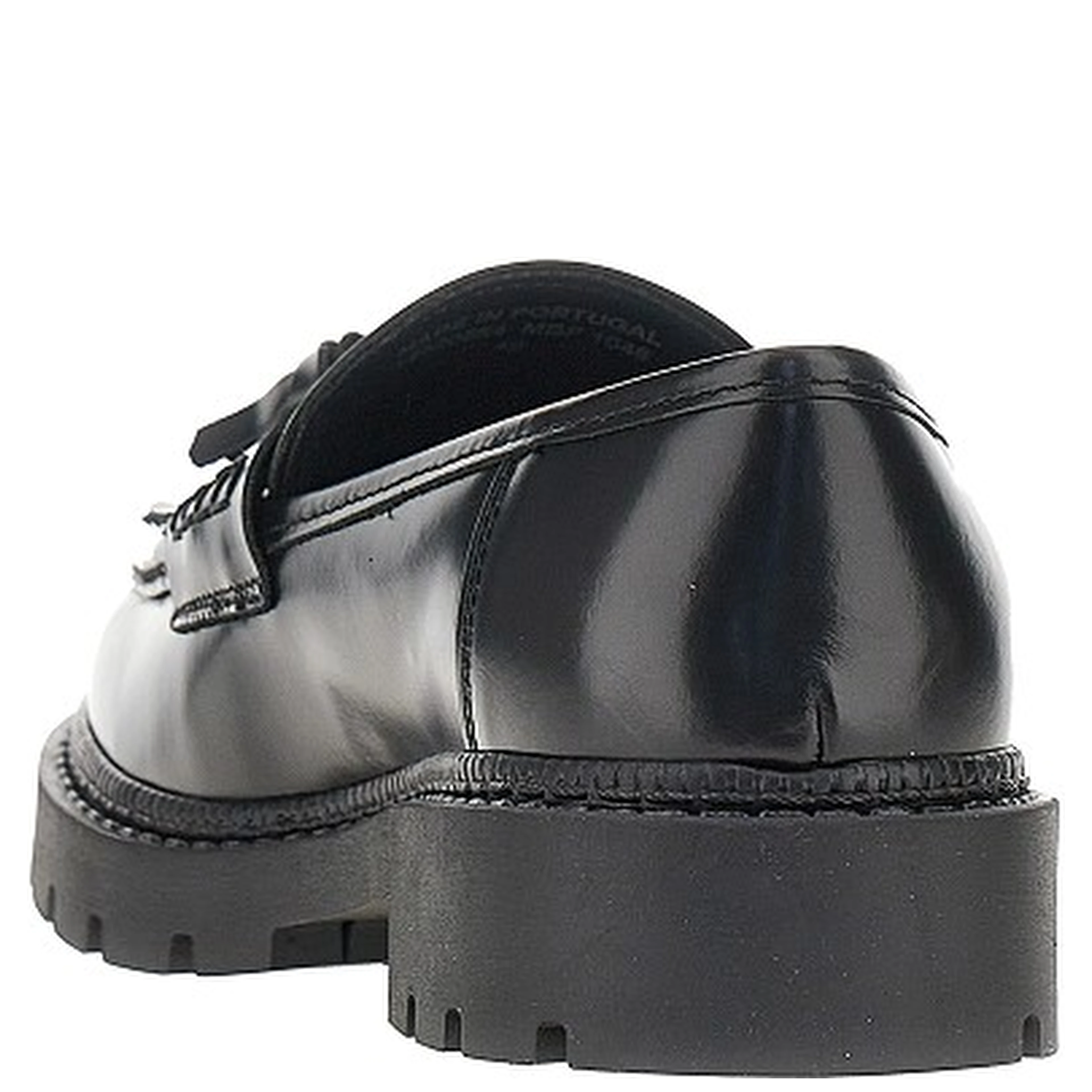 Leather loafers with tassels