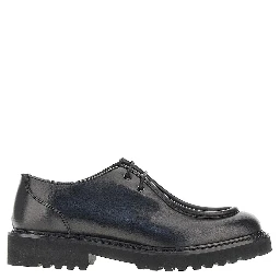 Leather laced shoes