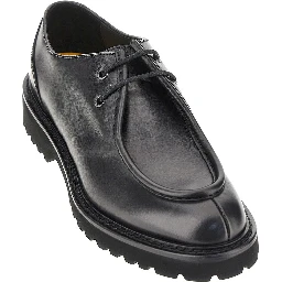 Leather laced shoes