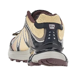 Xt-Whisper sneakers