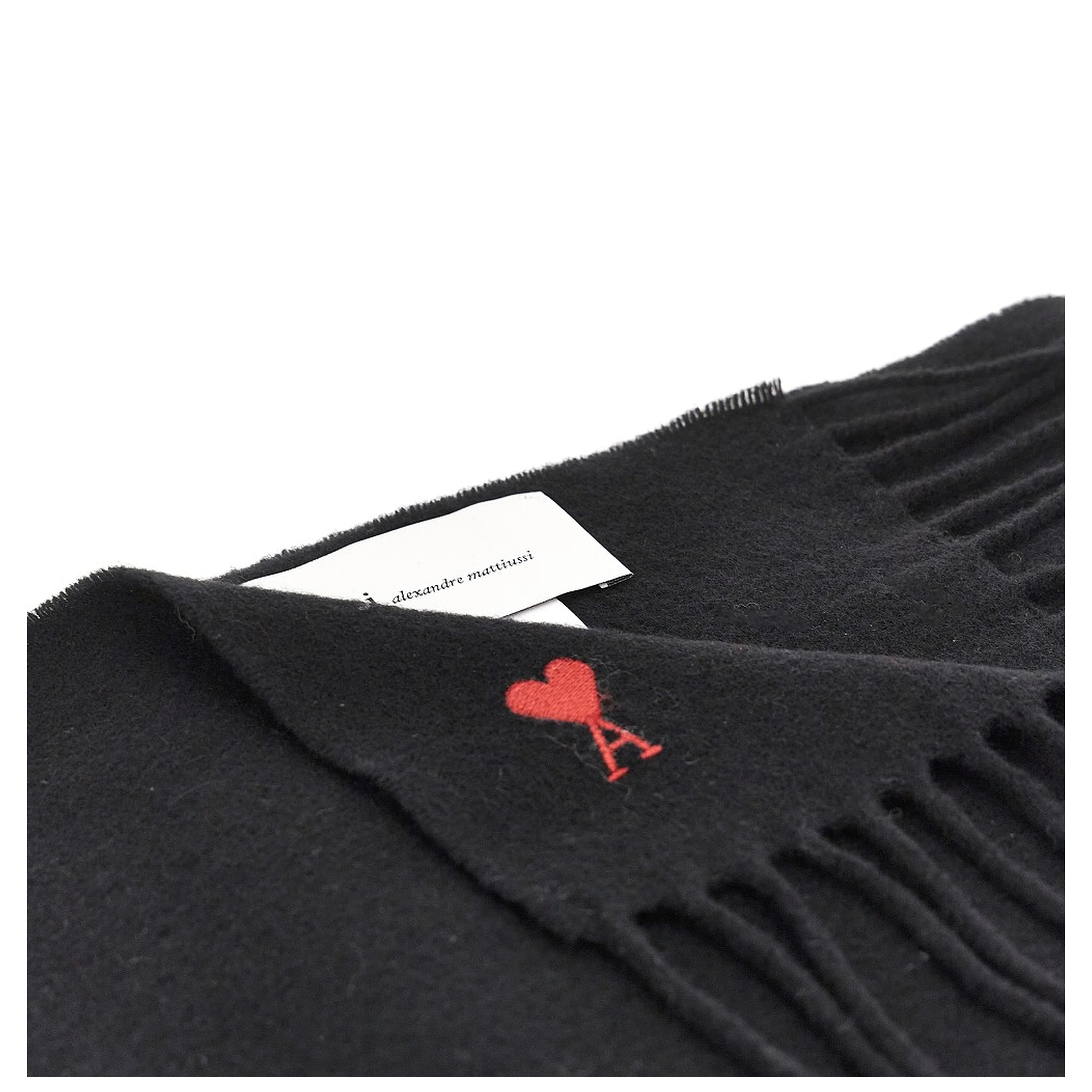 Ami de Coeur embroidery wool scarf