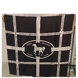 Scarves & Silk scarves