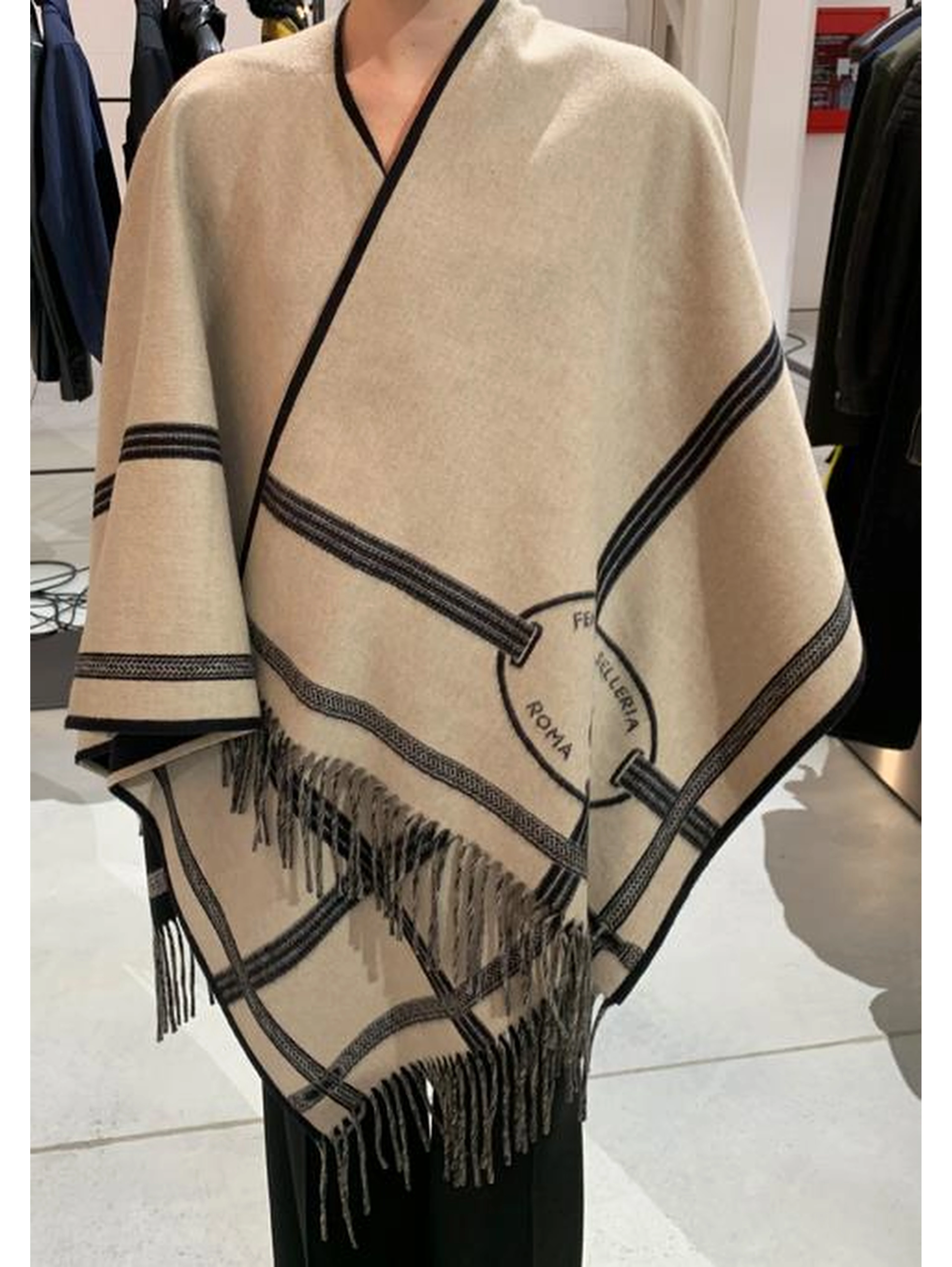Scarves & Silk scarves