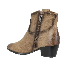 OILY SUEDE