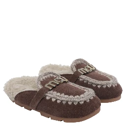 MOU Sandals