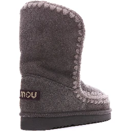 MOU Boots
