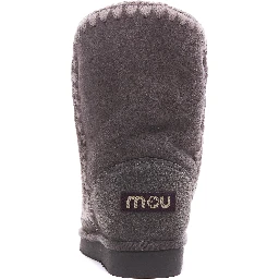 MOU Boots