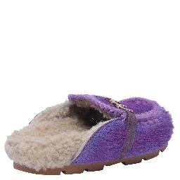 MOU Sandals