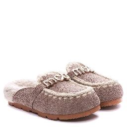 MOU Sandals