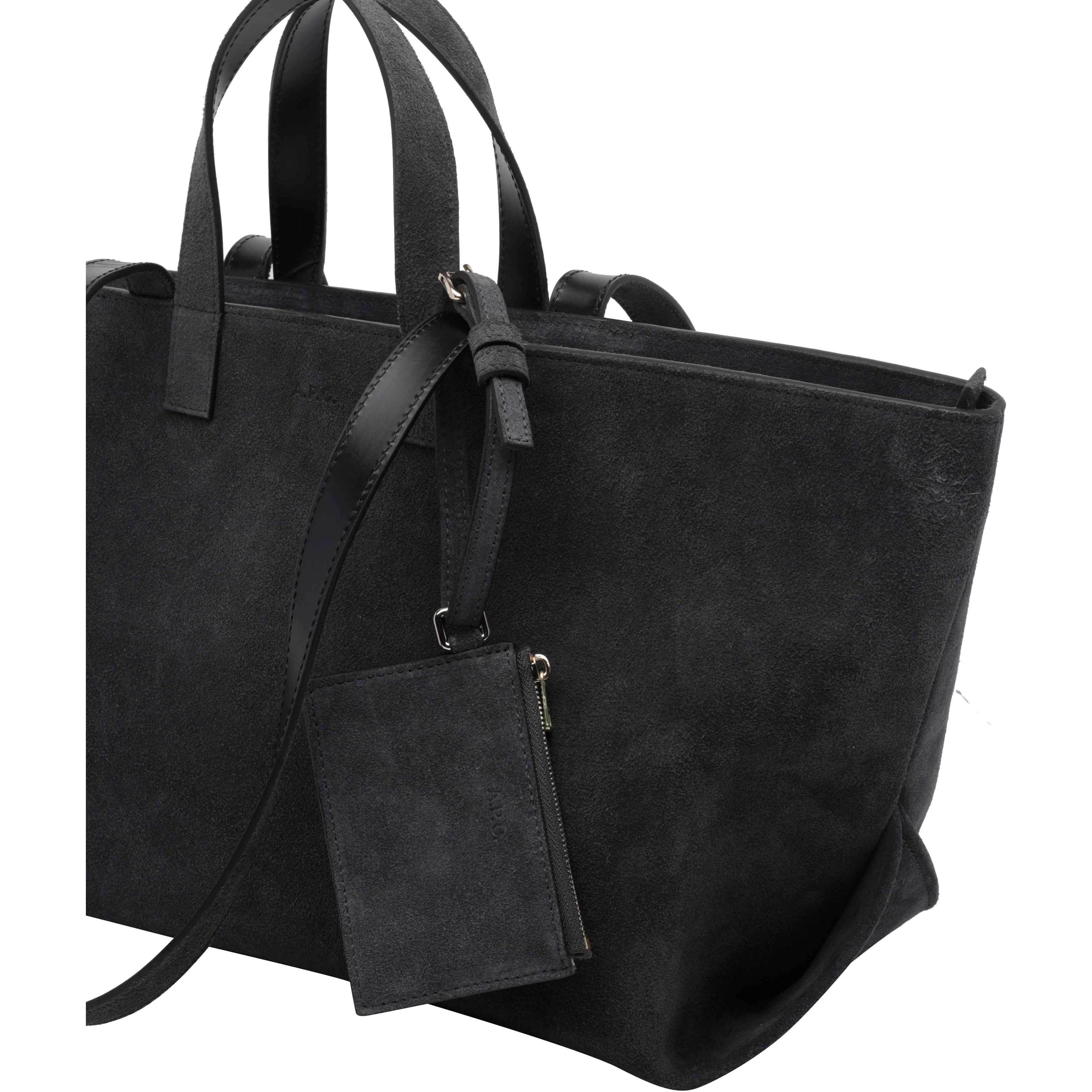 أكياس APC
