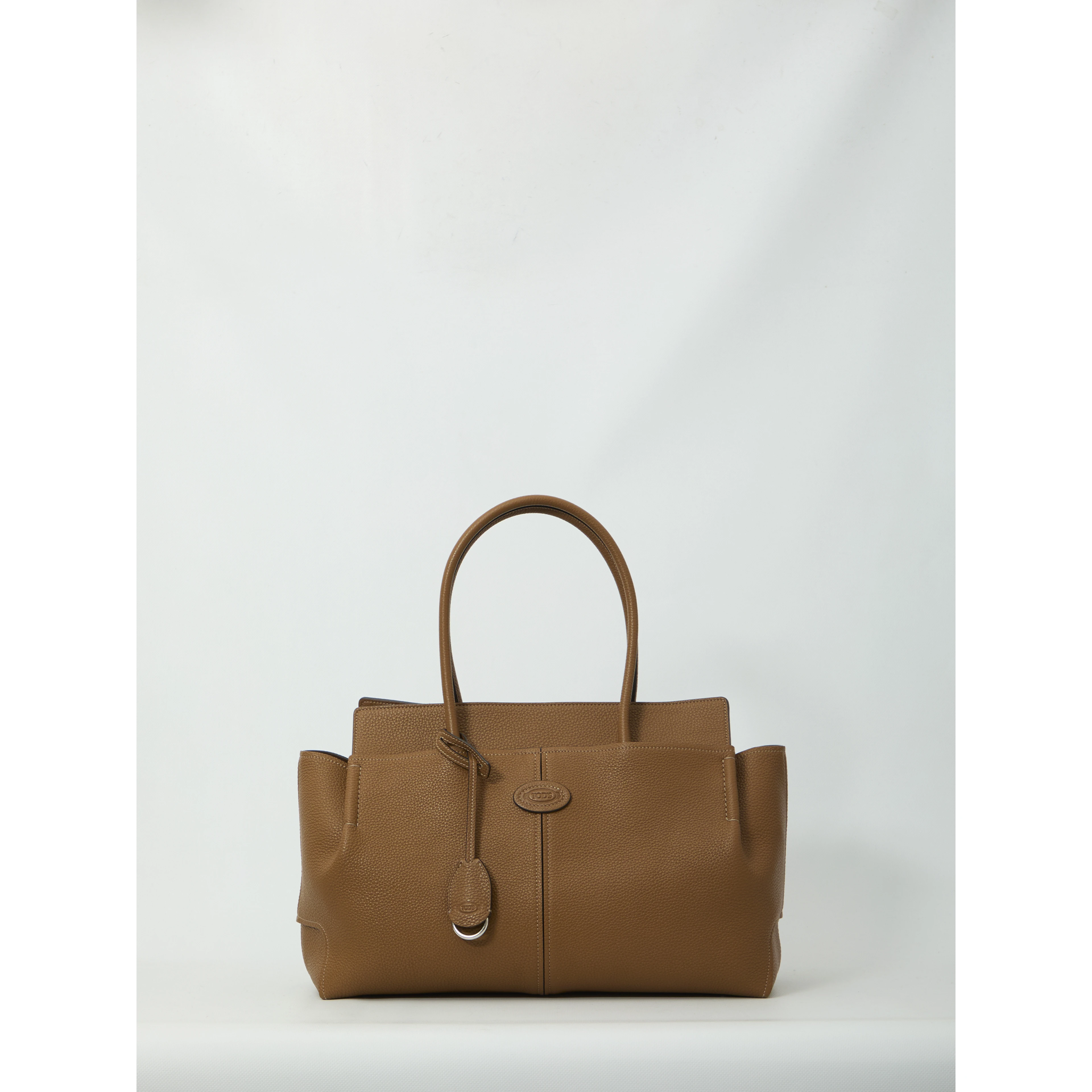 Hammered leather medium Tote bag