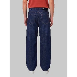 Indigo loose jeans