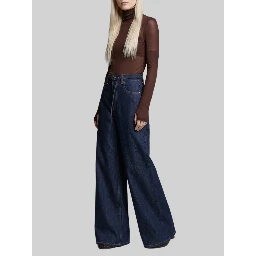 Flared jeans