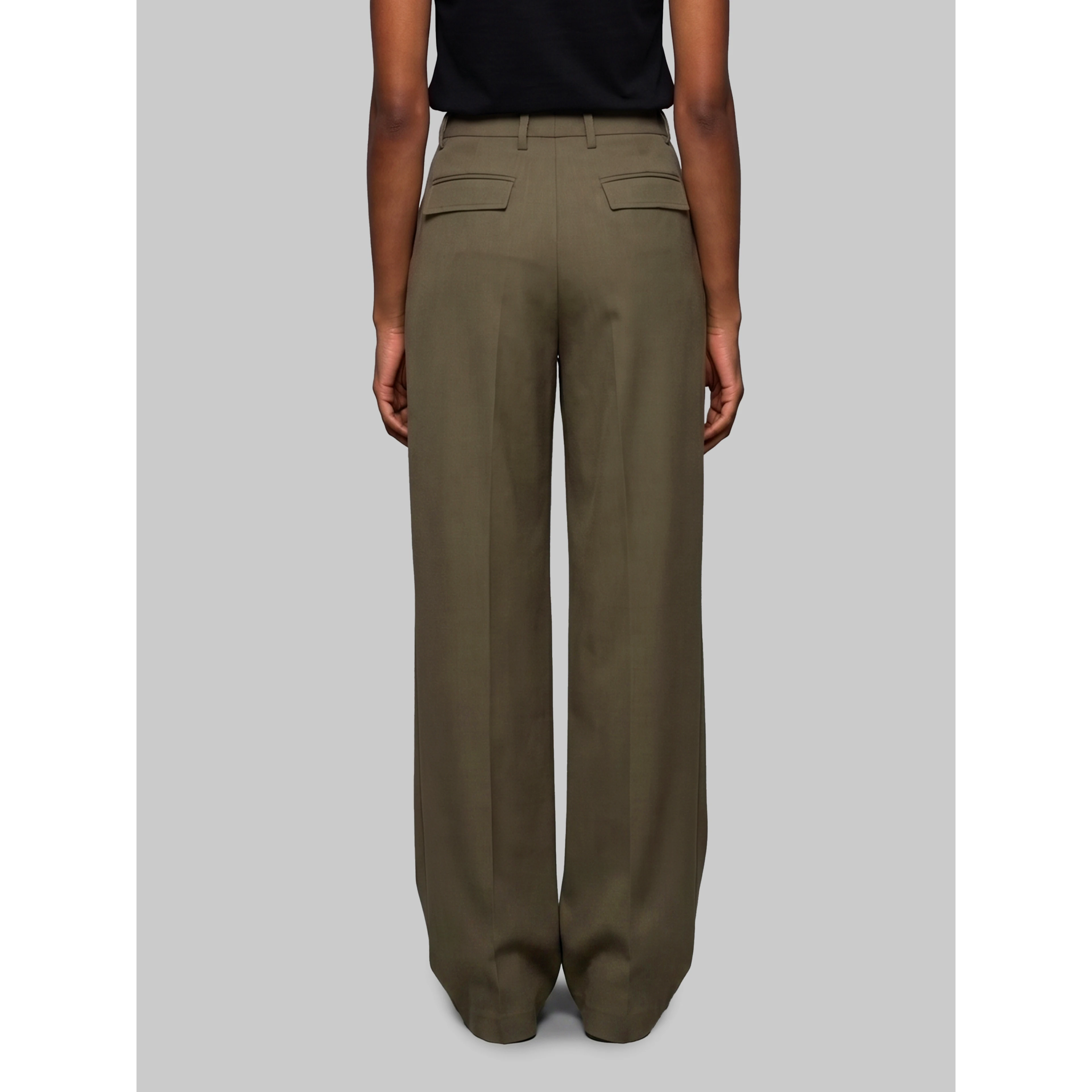 Light stretch canvas pants in military green