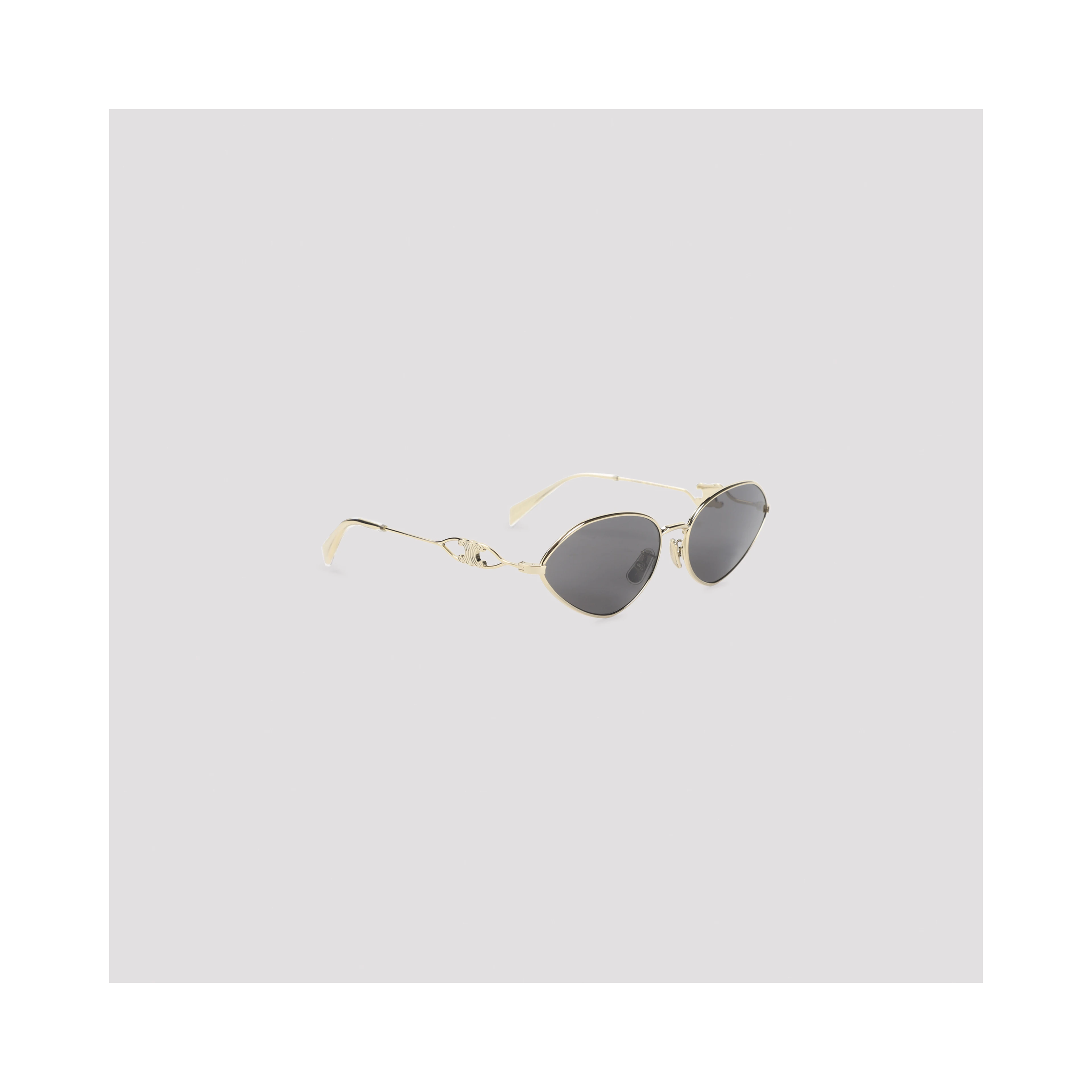 TRIOMPHE WIRE 01