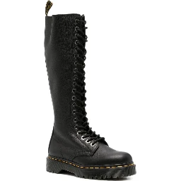 DR MARTENS Boots