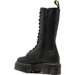 DR MARTENS Boots