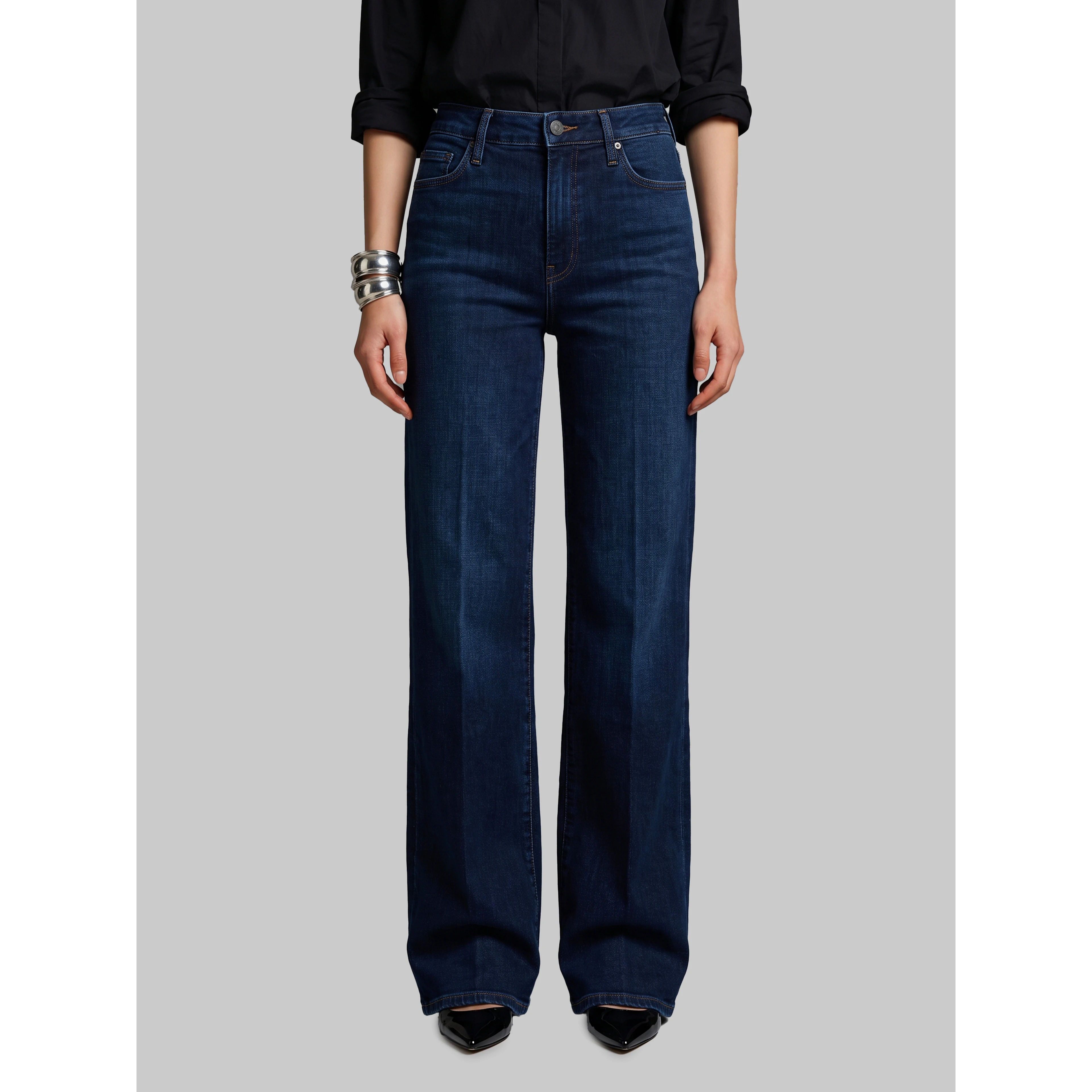 The Roller Sneak jeans