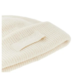 Knitted beanie hat with gros-grain logo