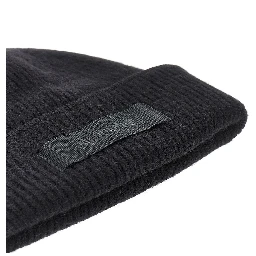 Knitted beanie hat with gros-grain logo