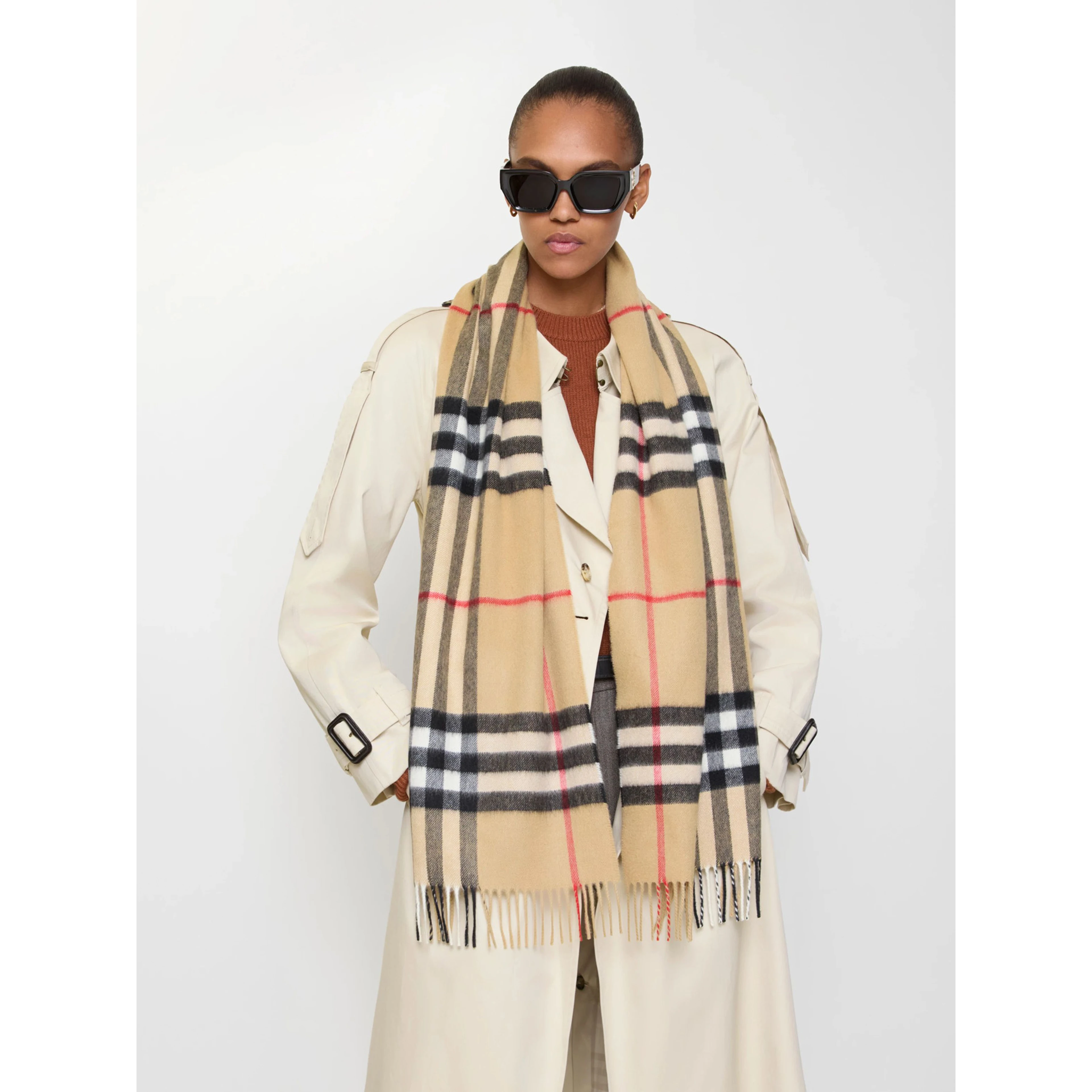 BURBERRY scarf