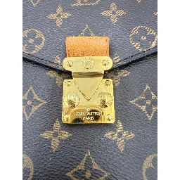 LOUIS VUITTON METIS Monogram Handbag