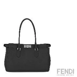 Shoulder bags