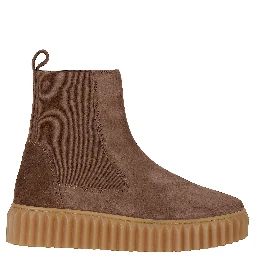 BETH SUEDE