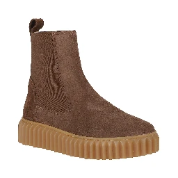 BETH SUEDE