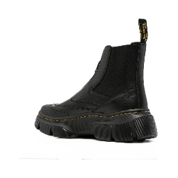 DR MARTENS Boots